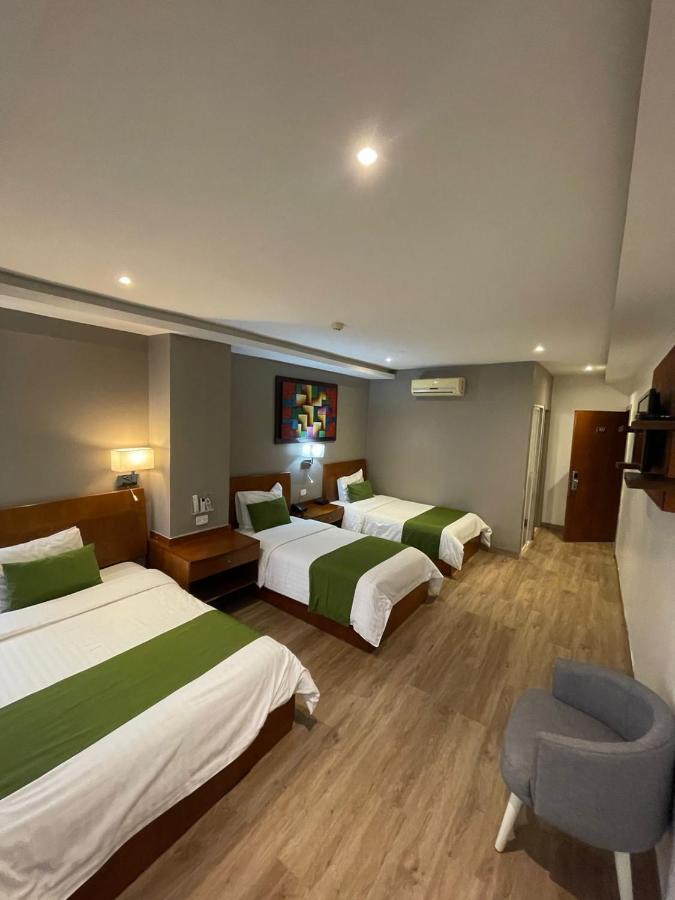 גוויאקיל Hotel Plaza Monte Carlo מראה חיצוני תמונה