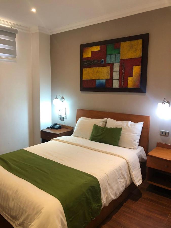 גוויאקיל Hotel Plaza Monte Carlo מראה חיצוני תמונה